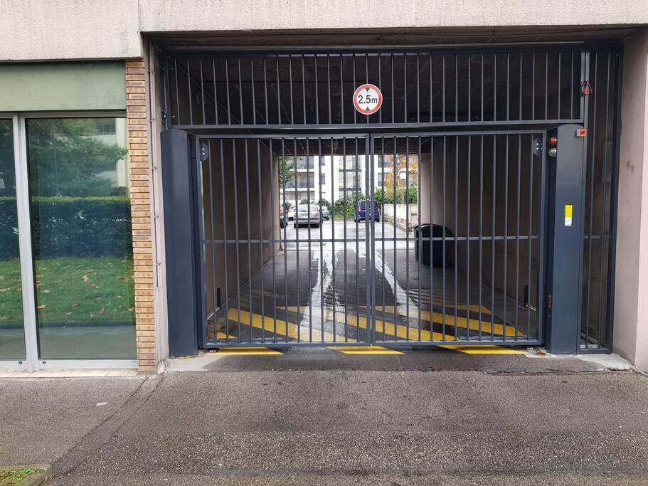 Parking Prive,T1 Bis, 10Mn Lyon Centre Daire Villeurbanne Dış mekan fotoğraf